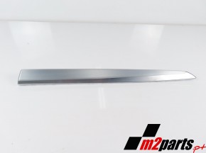 Friso da porta em Alumínio Escovado Direito/Trás Seminovo/ Original BMW 5 (F10)/BMW 5 Touring (F11) 51427225524